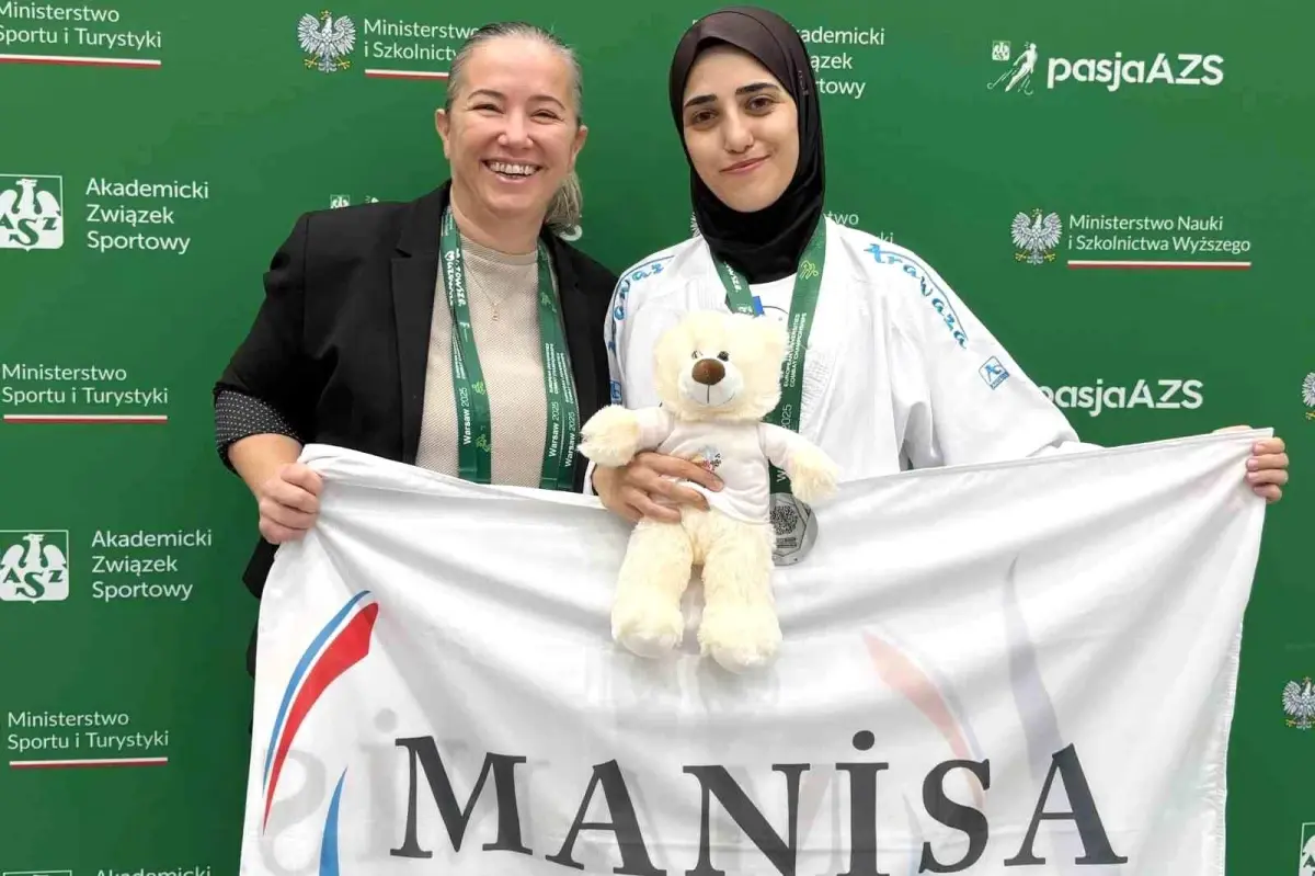 beyza nur akgul avrupa ikincisi vwd9cOcd