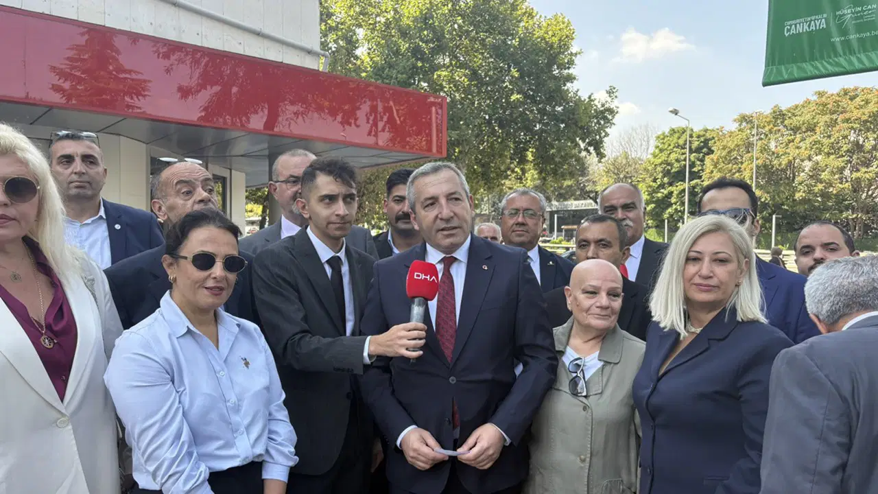 cumhuriyetci milletin partisinin kurulus dilekcesi icisleri bakanligina verildi S6Yv19vJ