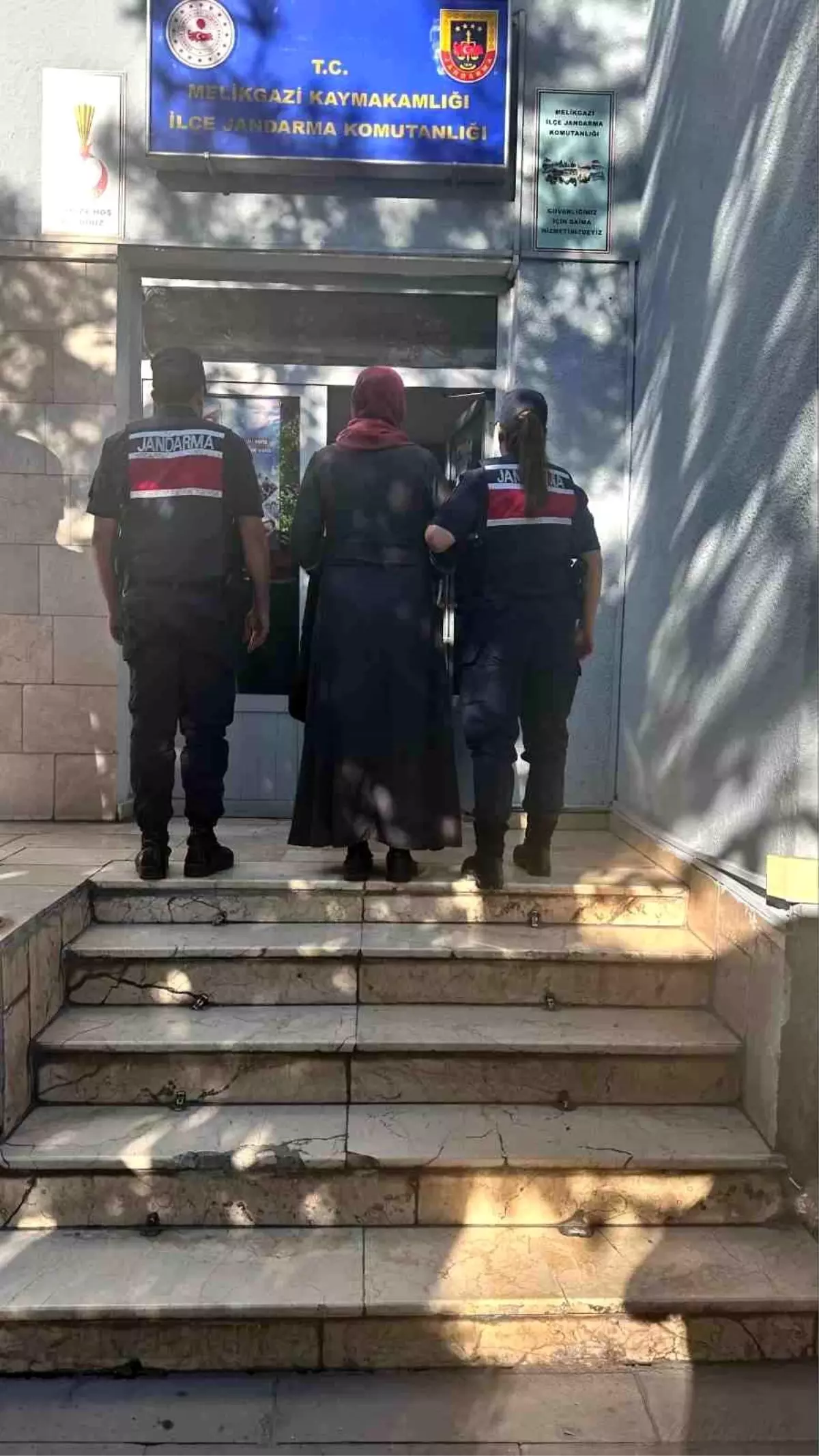 kayseride feto uyesi yakalandi tDubaE4f