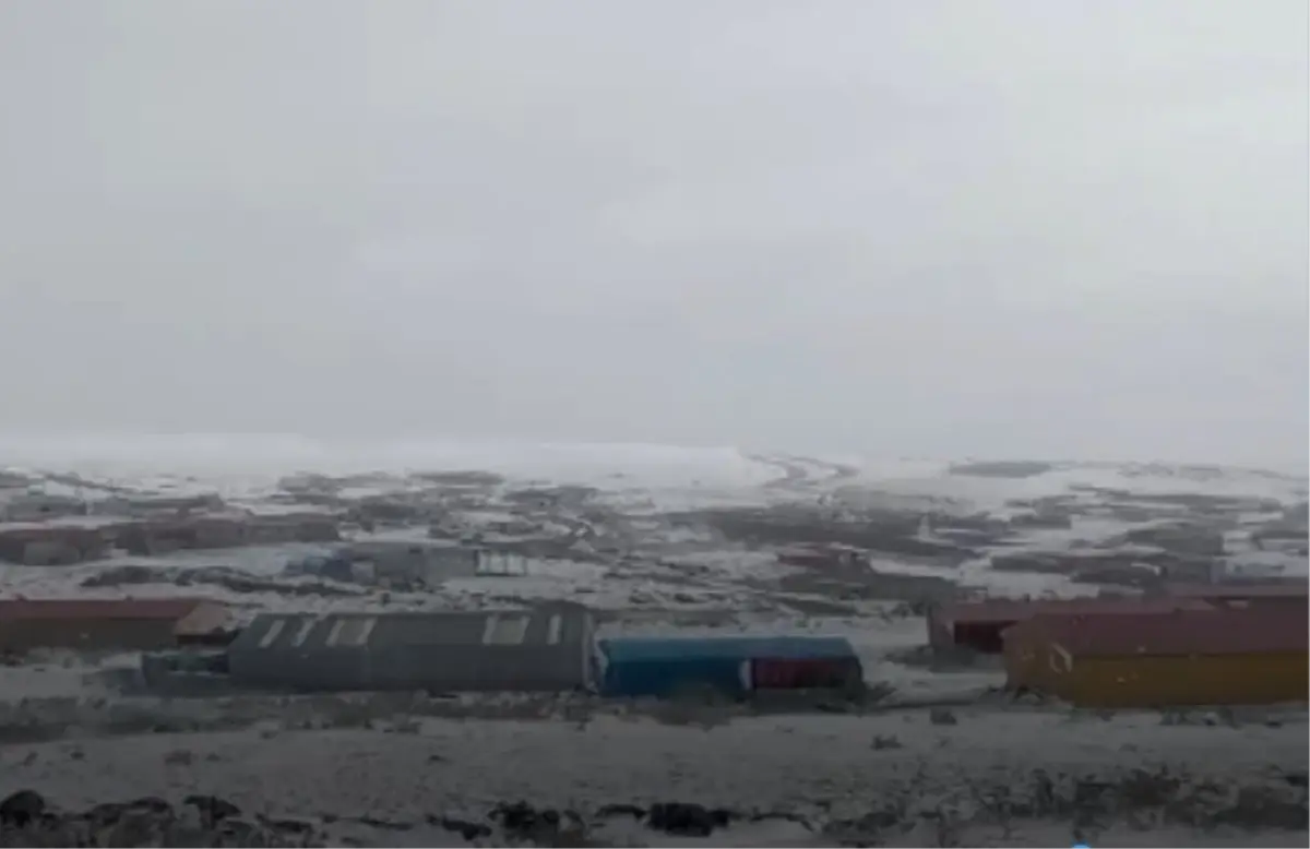 nugurcuk koyu yaylasi karla kaplandi GkFnSRE8