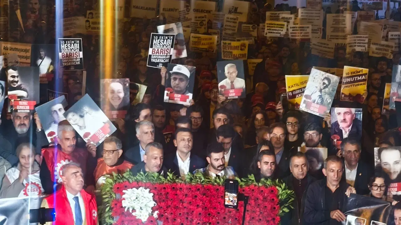 10 ekim katliaminin onuncu yilinda kadikoyde binler adalet icin yurudu 2YPT7Laq