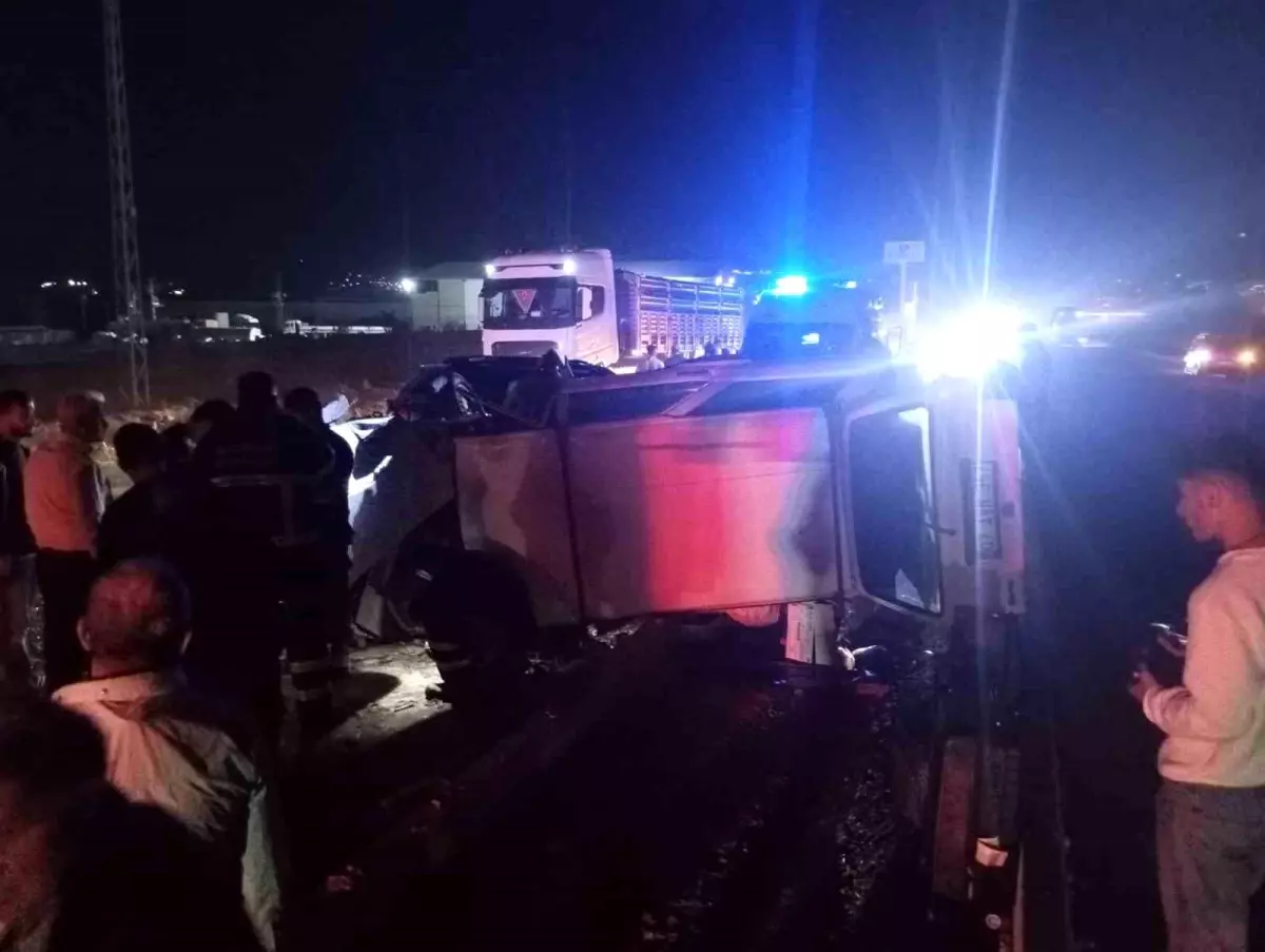 batmanda zincirleme kaza bir kisi hayatini kaybetti Dg8INtuK