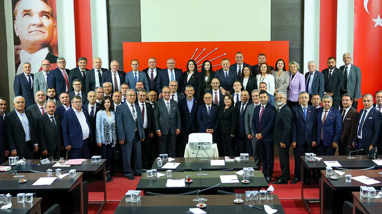 chp aydin meclis grubundan ozgur ozele ziyaret wZJVVWci