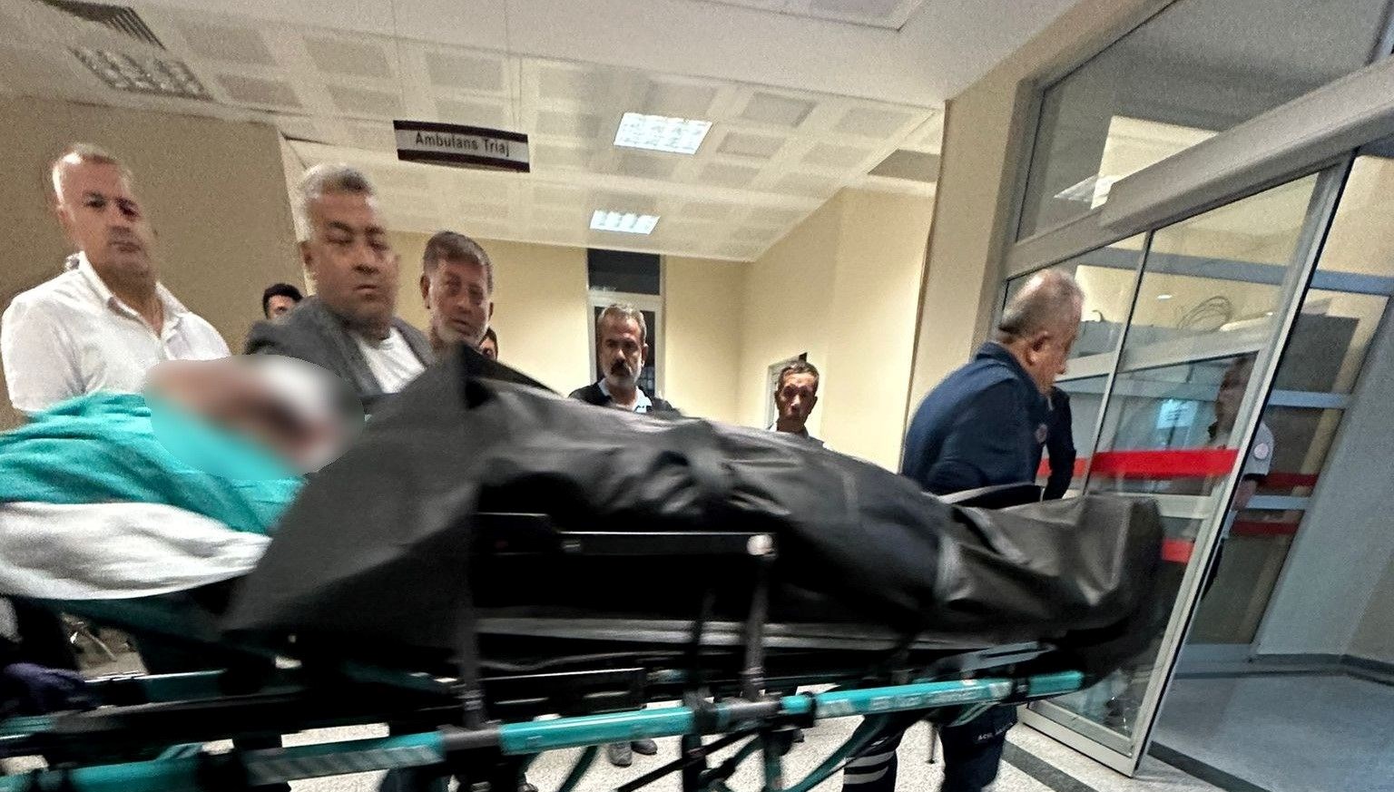 elektrik akimina kapilan isci agir yaralandi ZP8IMsJu