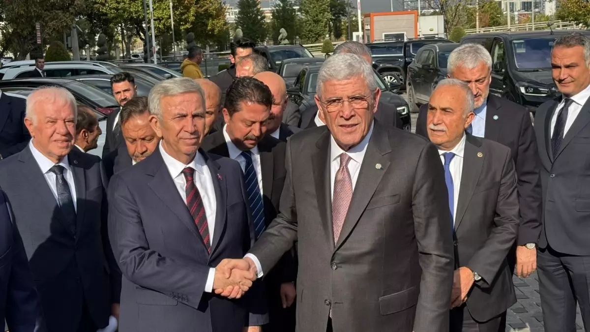 iyi parti genel baskani dervisoglu mansur yavasi ziyaret etti Nydlbx7z.jpg