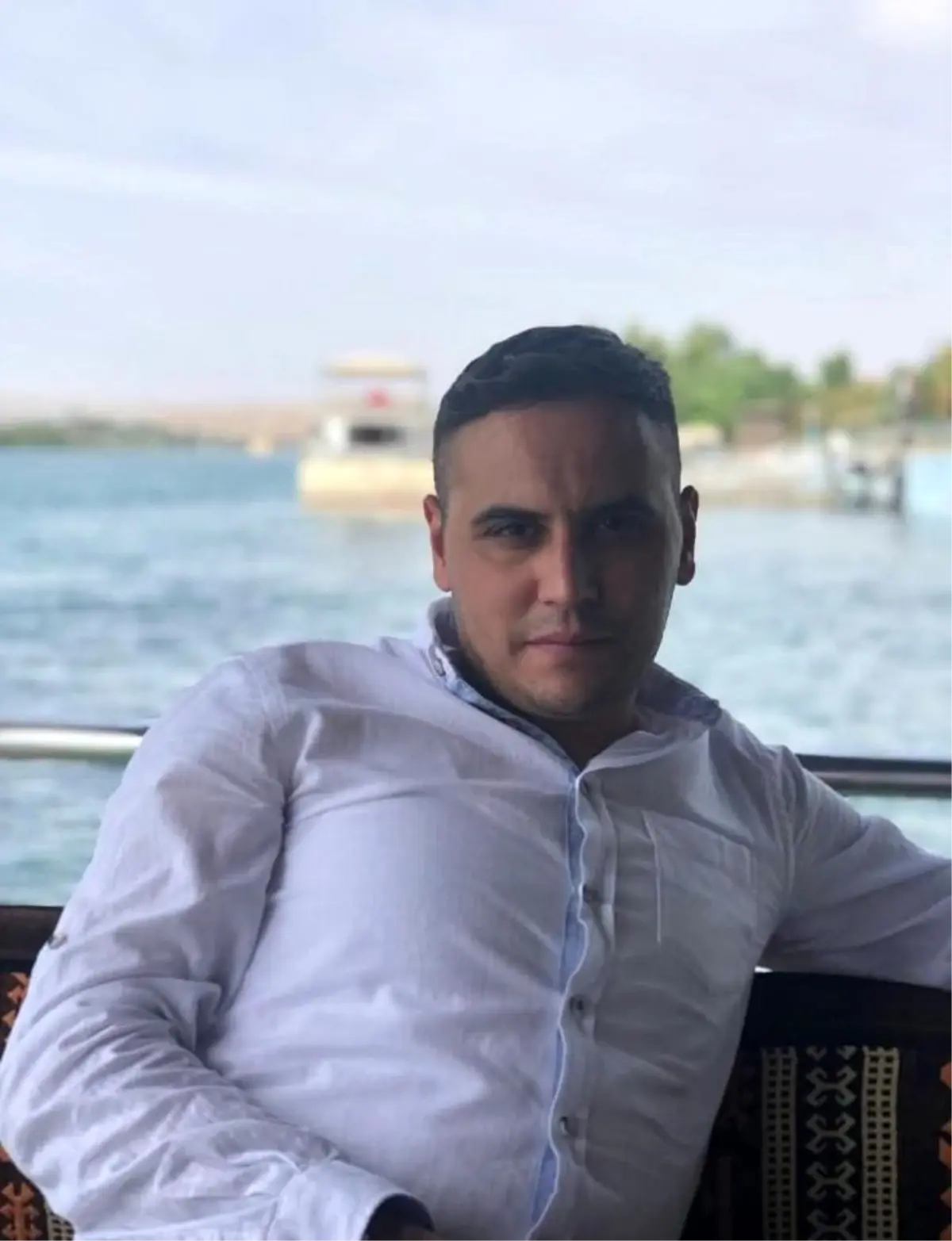 izmirde trafik kazasi bir olu iki yarali DfcekIO2.jpg