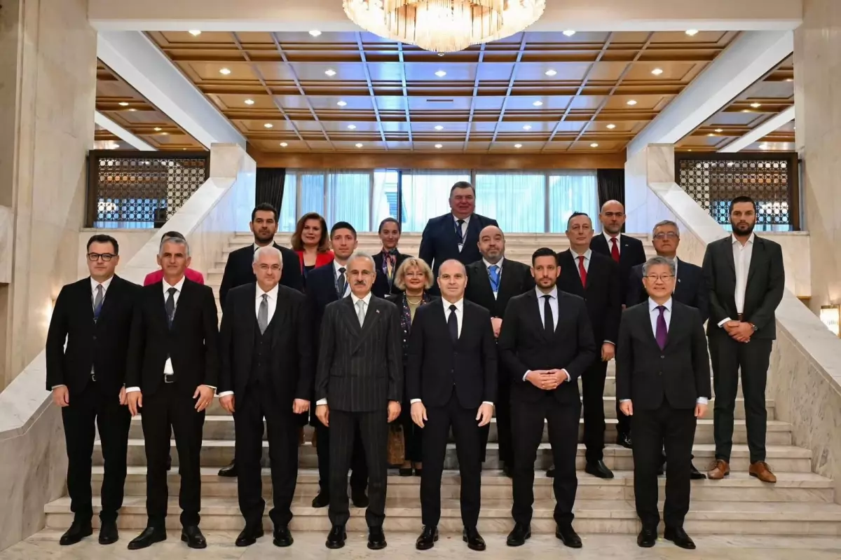 uraloglu sofyada ulastirma konferansina katildi PEt3vifh.jpg