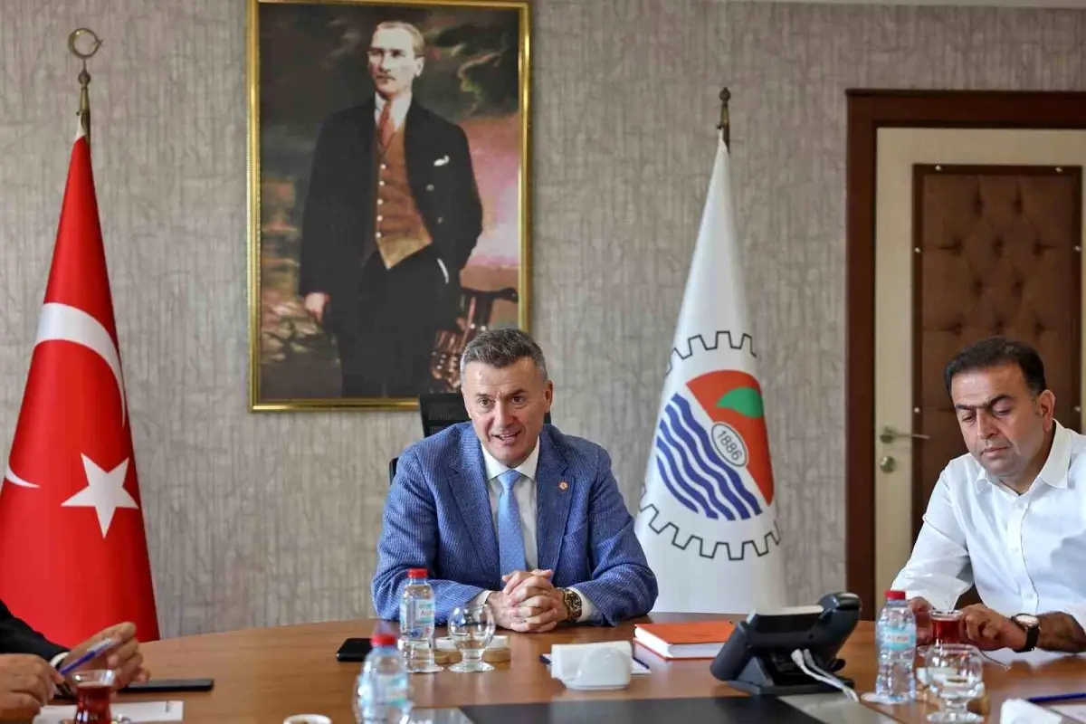 mersin adana ve antalyadan hal yasasi icin isbirligi toplantisi 3yzWX3OE.jpg