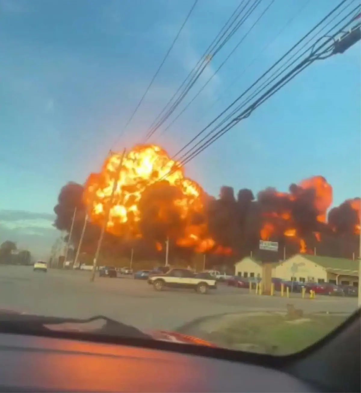 ups kargo ucagi louisvillede kirima ugradi H827AmRU.jpg