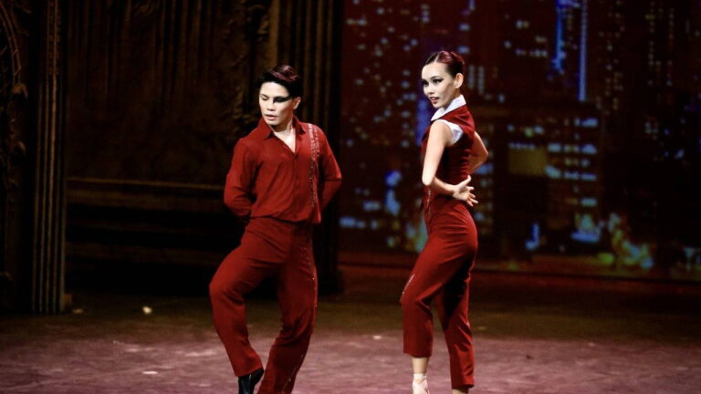 samsun-devlet-opera-ve-balesi-balerin-balesinin-promiyerini-yapti-FDlDLiU5
