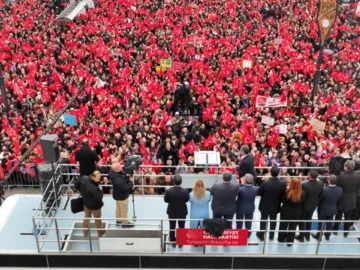 Bakan Güler, Kahramanmaraş Valiliği’ni Ziyaret Etti