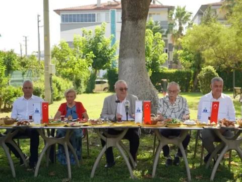 Balikesir edremitte basin bayrami bulusmasi E3v5MKYW