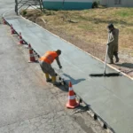 Kocaeli izmitte gundogdu mahallesine yeni beton kaldirim DIIOua7Z